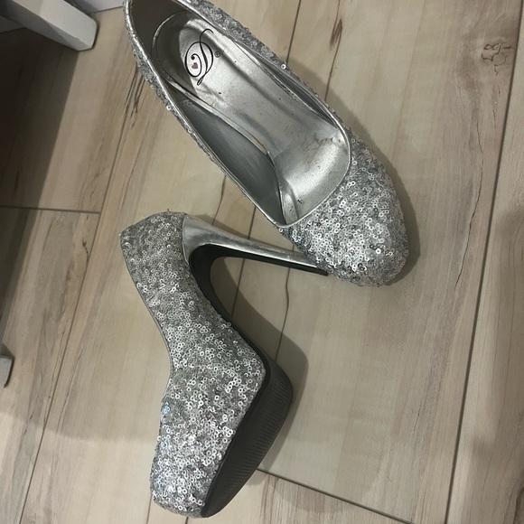 Sparkle platform heels - Picture 4 of 5